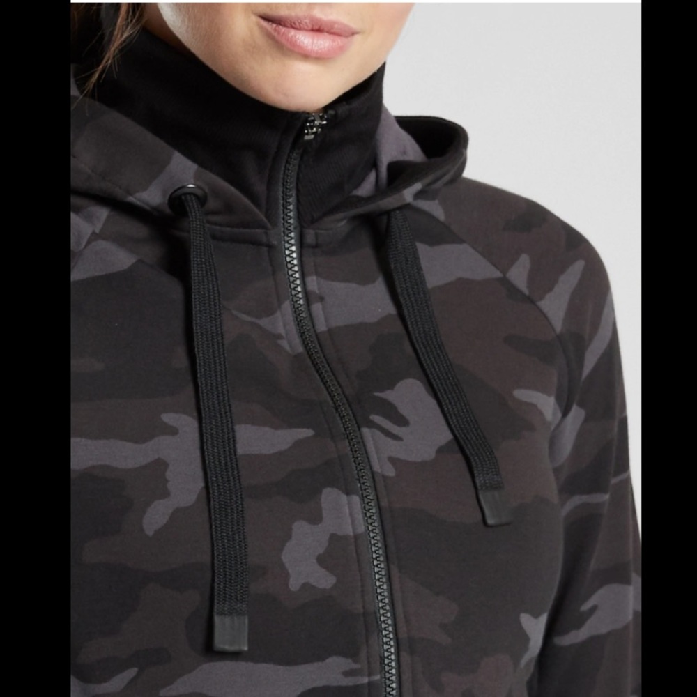 NWOT Athleta Triumph Printed Hoodie // Blac… - Picture 5 of 6